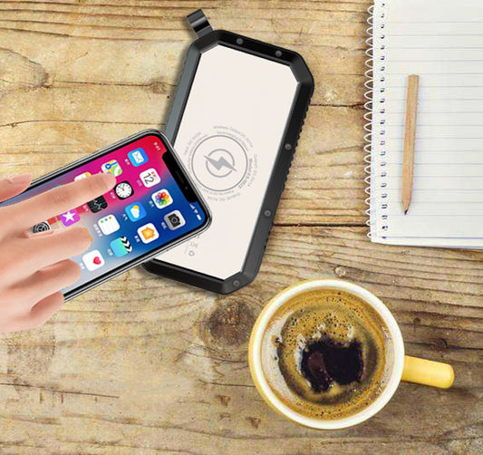 Trådlös Solcells-Powerbank med Ficklampa – 20000mAh Bärbar Laddare