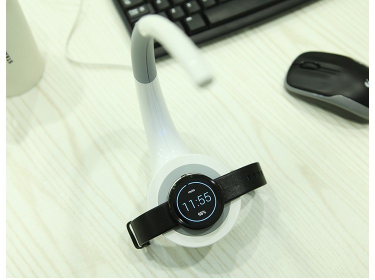 Trådlös laddstation med lampa – laddning & dimbart ljus